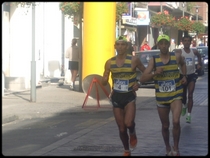 Didier & Brahim au passage du semi-marathon ...