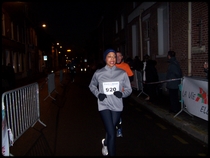 une jolie dame qui termine sa course ...