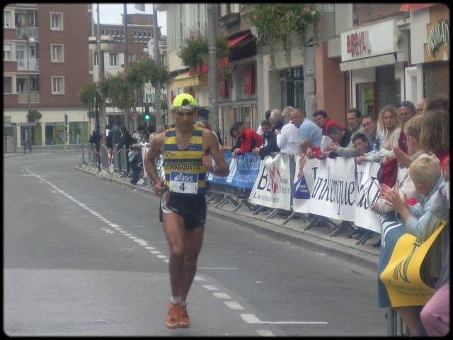 Didier termine 8me du marathon en 2H 34'35