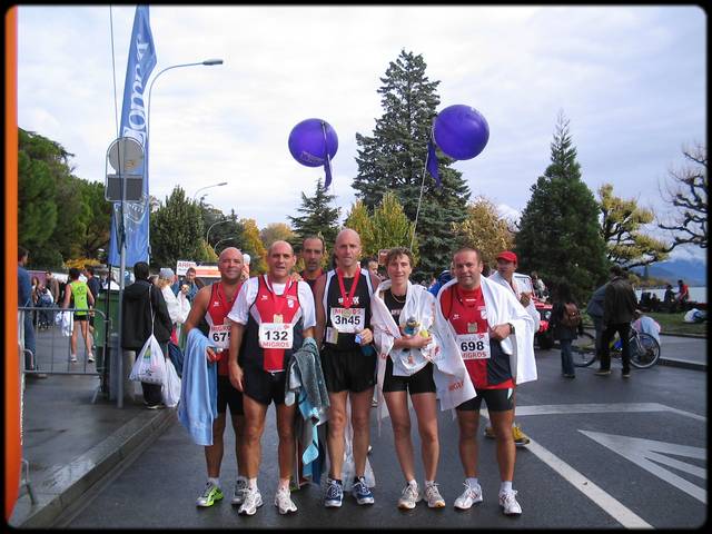 Thierry Magnier et son amie Murielle, meneurs d'allure au marathon de Lausanne en 3H 45' ...