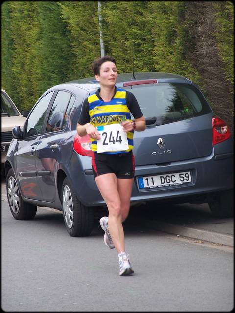 Anne-Lorraine Marqueze s'envole vers son record sur le semi-marathon ...