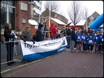 les spectateurs sont nombreux ...