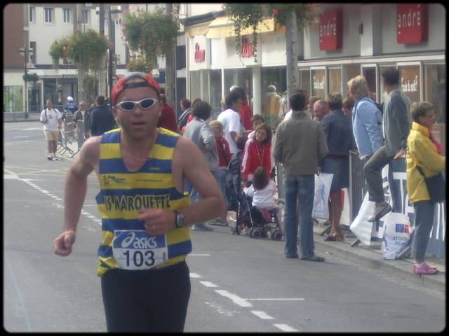 Arnaud termine le marathon de Dunkerque en 3H 47'21