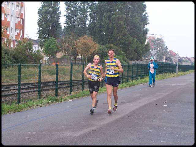 Arnaud & Didier ensemble au 7me Km ...