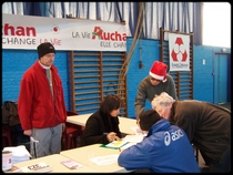 et pendant ce temps, chacun s'active aux inscriptions ...