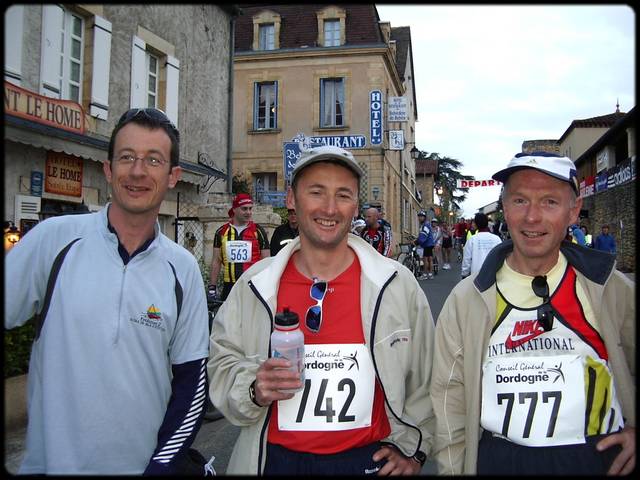 les amis savoyards : Franck, Yves et leur accompagnateur vlo ...