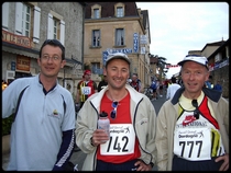 les amis savoyards : Franck, Yves et leur accompagnateur vlo ...
