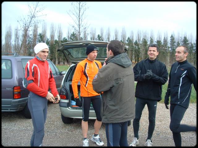 rassemblement au parking ...