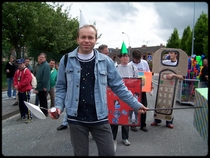 Arnaud en tte du cortge ...