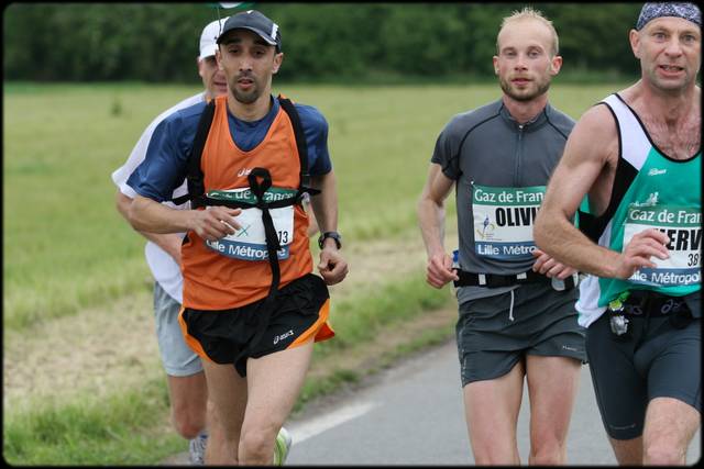 Brahim Bahmmouch, le meneur d'allure  2 H 50' ...