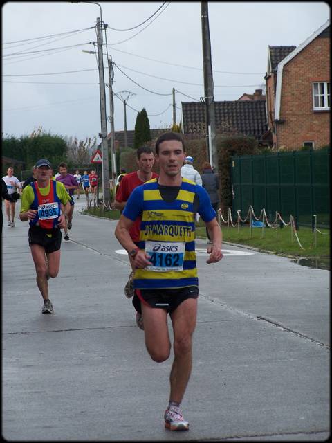 l'arrive de Sbastien Lger sur le semi-marathon ...