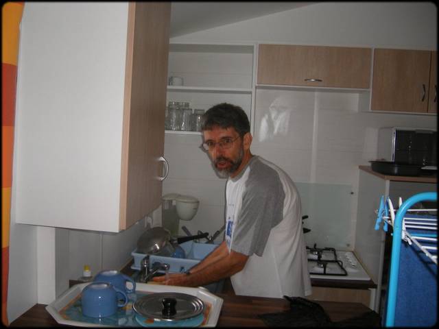 Fred est de corve vaisselle ...