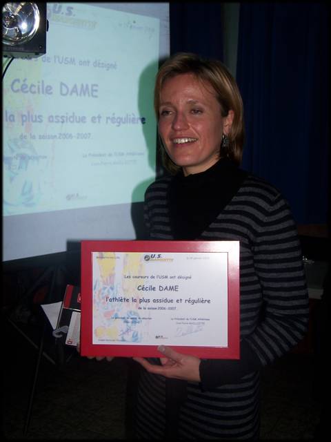 Ccile Dame lue athlte la plus rgulire et la plus combatives de l'anne ...